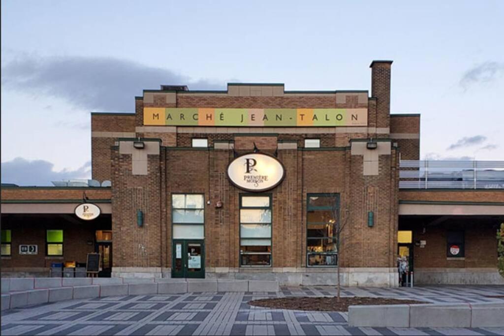Stylish 2 Bedroom Haven By Jean Talon Market Apartamento