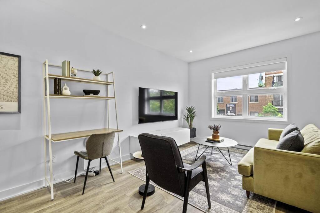 Stylish 2 Bedroom Haven By Jean Talon Market Apartamento *
