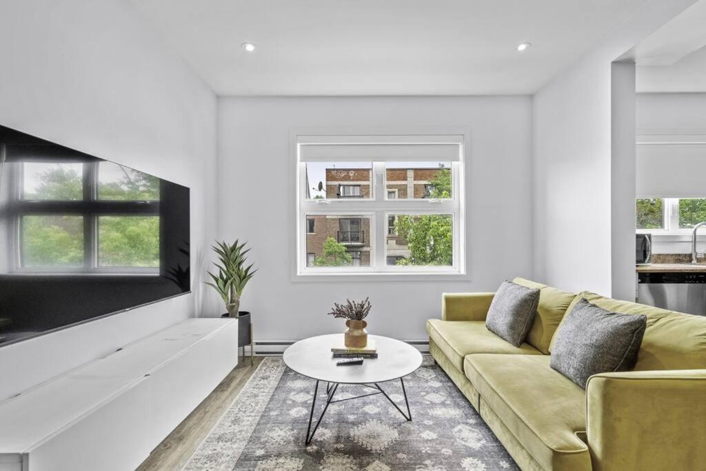 Apartamento Stylish 2 Bedroom Haven By Jean Talon Market Montreal