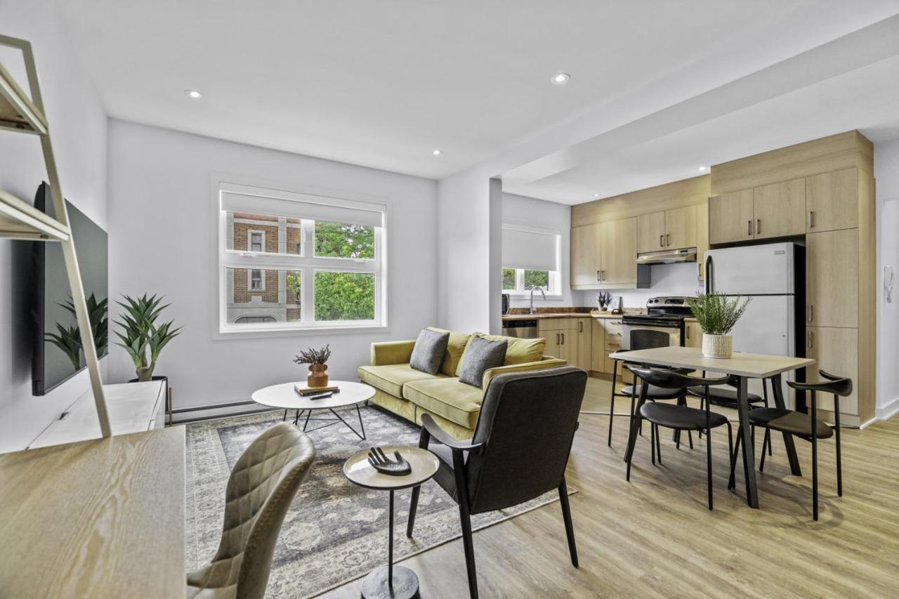 Stylish 2 Bedroom Haven By Jean Talon Market Apartamento Montreal